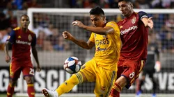 Con un golazo de Edu Vargas, Tigres superó a Real Salt Lake y tendrá revancha con América en las semis