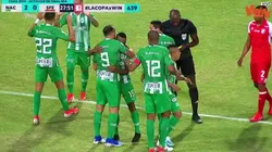 Hernán Barcos festeja su doblete en Copa Águila.