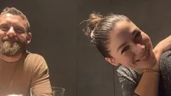 Más feliz que Boca: la selfie de la mujer de De Rossi viajando hacia Buenos Aires