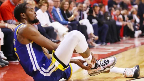 Un cirujano reveló la verdadera lesión que le impedirá jugar a Kevin Durant