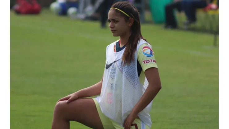 ¡Lo hizo de nuevo! Otro seguidor de Jana Gutiérrez cambió a Pumas por América