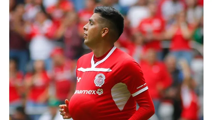 Francotirador de Récord: el pésimo negocio del Toluca con Leonel López