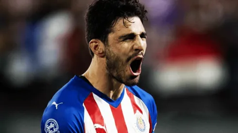 Chivas mostró otra cara en defensa y la afición se rindió a los pies de Gudiño y Briseño