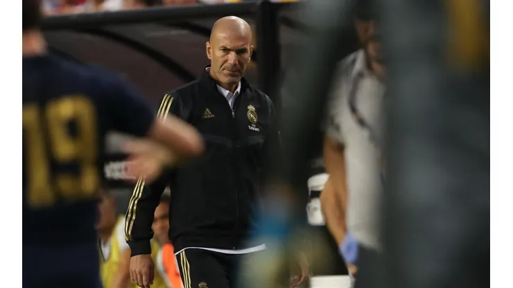 Foto de Zinedine Zidane, entrenador de Real Madrid.