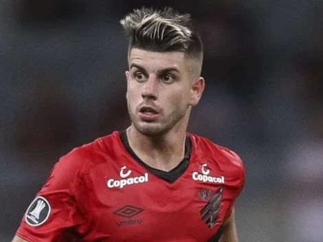 Un ¿hincha de Boca? se la pudrió a Andrade y él estalló: "Tu jermu me espera en 4"