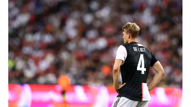 De Ligt se metió un gol en contra y en Barcelona habrán pensado "menos mal"