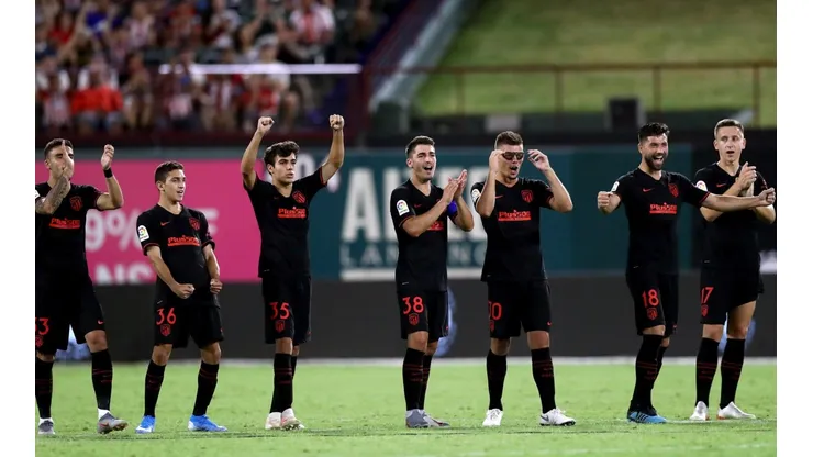 Álvaro Morales explotó de risa por la derrota de las Chivas ante Atlético Madrid