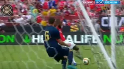 Nacho atajó con la mano mejor que Courtois y vio la roja directa a los 9'