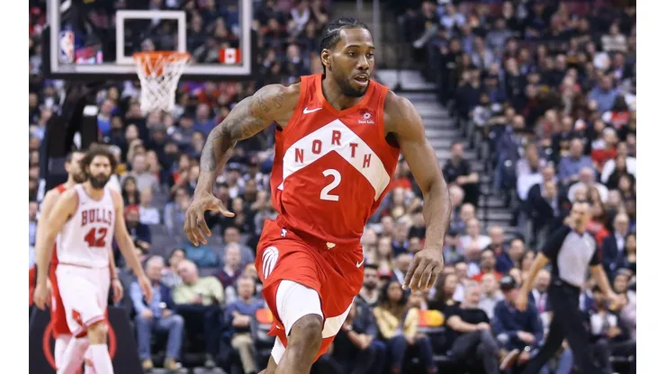 En ESPN acusaron al tío de Kawhi Leonard de chantajear a los equipos
