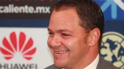 "Yo sí prefiero ver a Chivas abajo que arriba": Santiago Baños