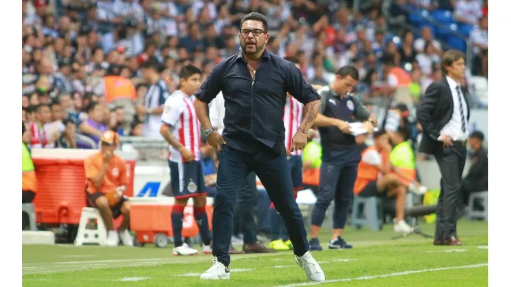 Bomba total: vuelve a sonar Mohamed en Chivas