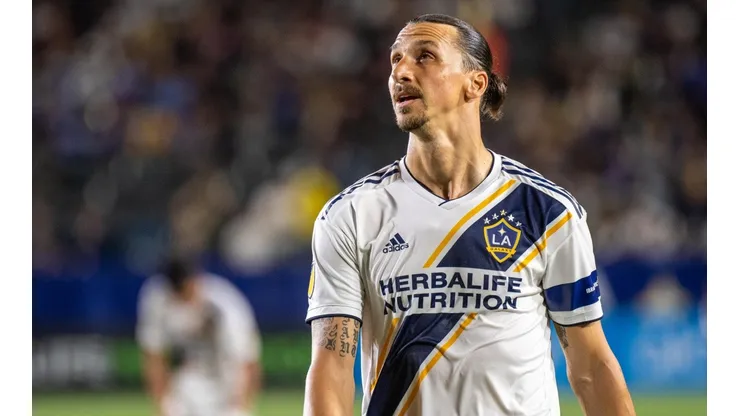 Zlatan anotó tres goles en el clásico del último viernes. (Foto: Getty)