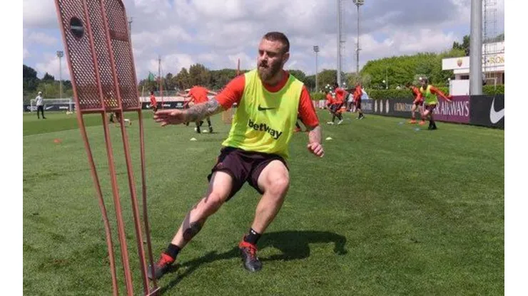 Ahora con Totti: otro video de Daniele De Rossi entrenando vuelve a todos locos en Boca