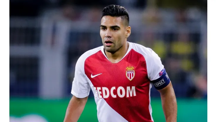 Las dos condiciones que el representante de Falcao le puso al Galatasaray