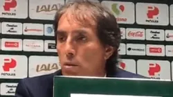 "Después del primer gol fuimos muy superiores a Chivas": Almada, Técnico de Santos