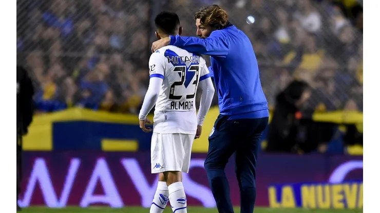 El representante de Thiago Almada volvió de Inglaterra con una oferta imposible de rechazar
