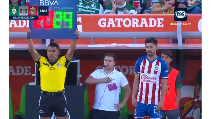 Oribe Peralta, ovacionado por la afición de Santos