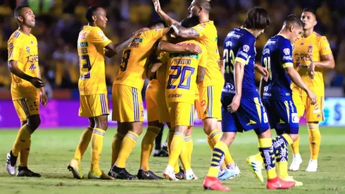 El Campeón Tigres no se relaja y despachó a Morelia en el estreno