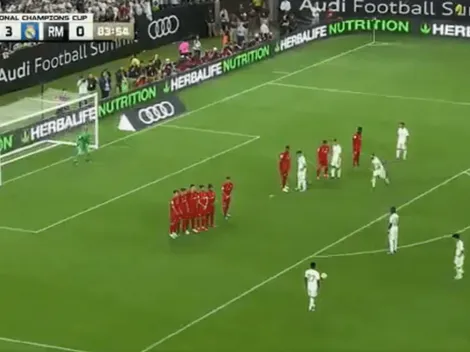 Viva el fútbol, Rodrygo: se hizo cargo del tiro libre y clavó el balón en un ángulo