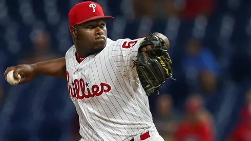 Héctor Neris insultó a los jugadores de los Dodgers después del pelotazo a David Freese