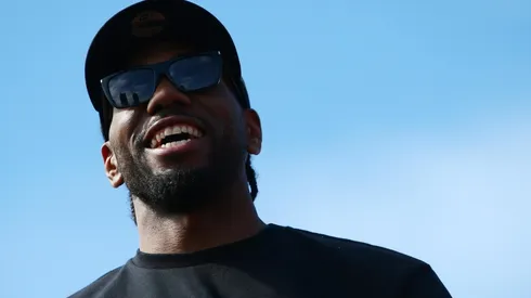 Nike demanda con fuerza a Kawhi Leonard por acusaciones sobre su imagen