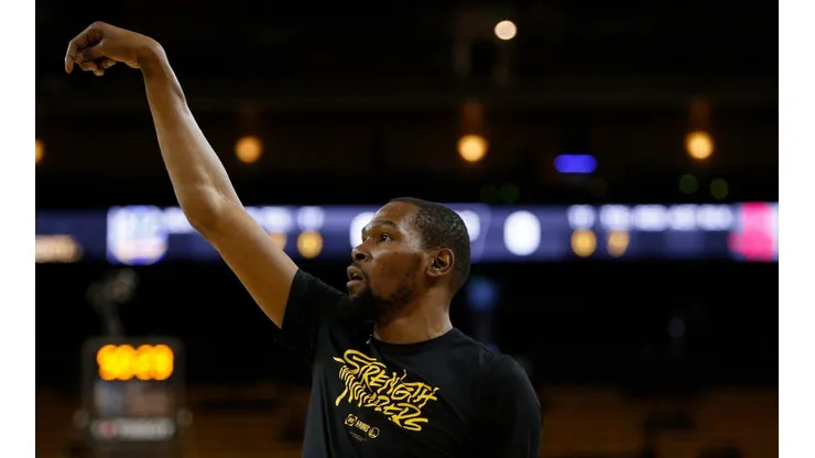 Kevin Durant podría forzar el regreso de su lesión para callar a sus detractores