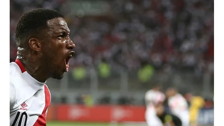 Farfán hizo inferiores en Alianza Lima.