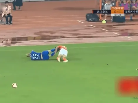 Acá tenés el central que te falta, Boca: la doble patada de Paletta en el fútbol chino