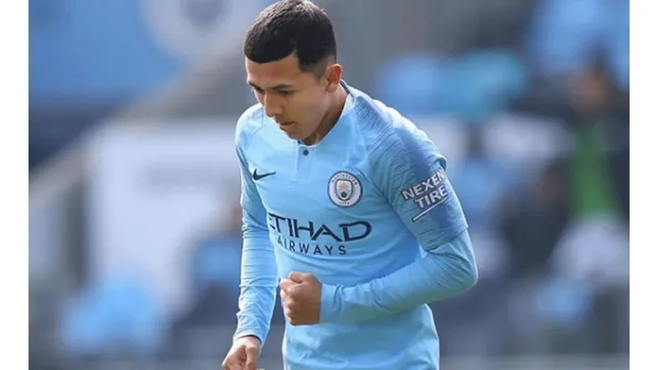 El colombiano Poveda fue titular en la goleada del Manchester City al West Ham