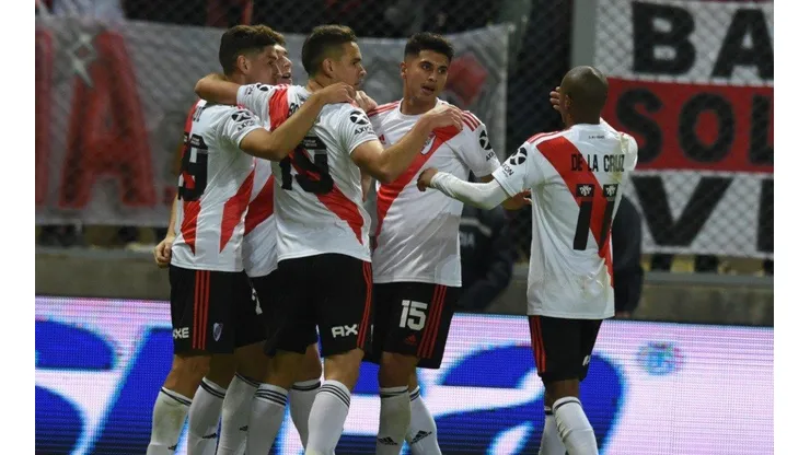 River jugó mal, lo perdonaron hasta en los penales pero clasificó por la Copa Argentina