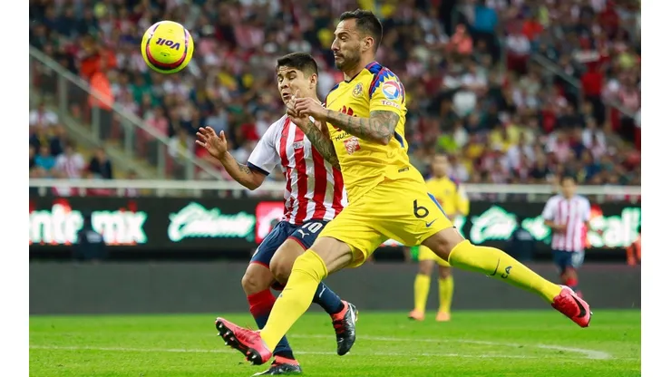El cruce entre Álvaro Morales y David Faitelson por América-Chivas
