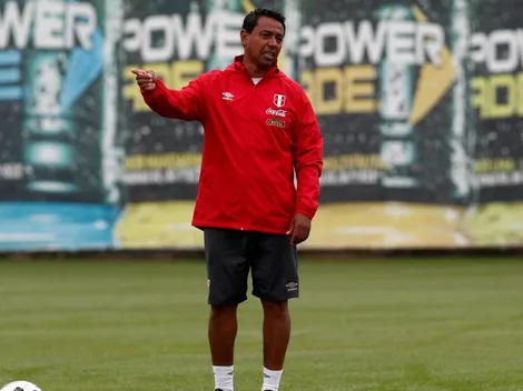 El equipo que alineó Nolberto Solano en el entrenamiento de esta mañana