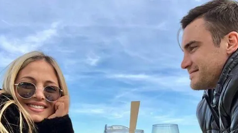 Tagliafico subió collage de fotos con su mujer agarrándola de "ahí abajo" y explotó Instagram