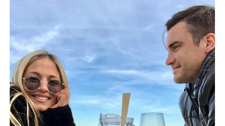 Tagliafico subió collage de fotos con su mujer agarrándola de "ahí abajo" y explotó Instagram