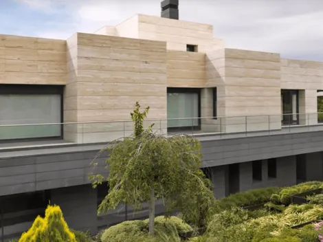 Con razón quiere ir al Atlético: Así es la mansión de James Rodríguez en Madrid