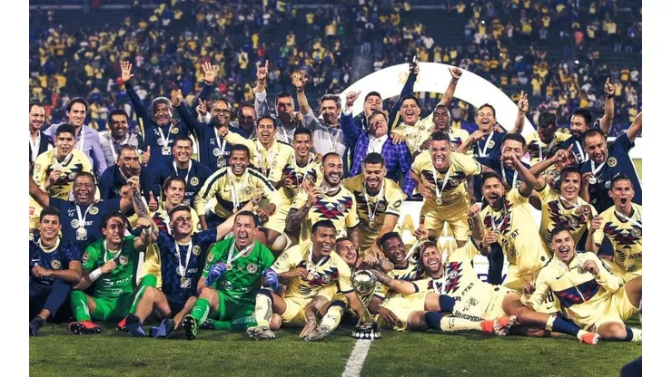 América se coronó Campeón de Campeones al vencer por penales a Tigres. (Foto: Twitter Nicolás Benedetti)