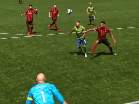 Sombrerito y adentro: Ruidíaz le metió un golazo al Atlanta United de la MLS