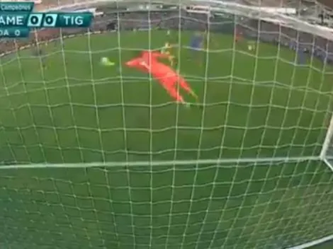 VIDEO: ¡Guzmán salvó a Tigres! Paradón del portero argentino