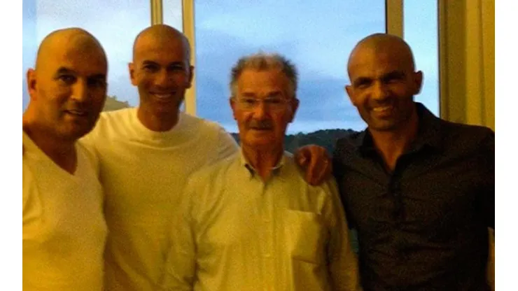 Los Zidane, reunidos en familia