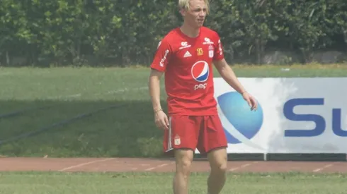 Nicholas Llanos con los colores de América de Cali.
