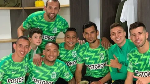 La selfie de Hernán Barcos que utilizó Atlético Nacional para reflejar cómo comenzaron el domingo