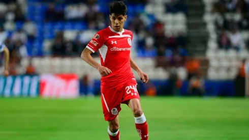Pablo Barrientos con los colores del Toluca mexicano.