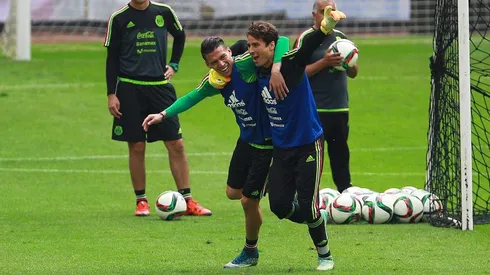 Moreno y Ochoa, grandes amigos en la selección de México. (Foto: Jam)
