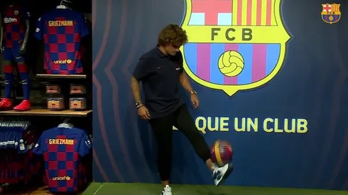 Griezmann ya se animó a tirar magia con el balón y Barcelona subió el video