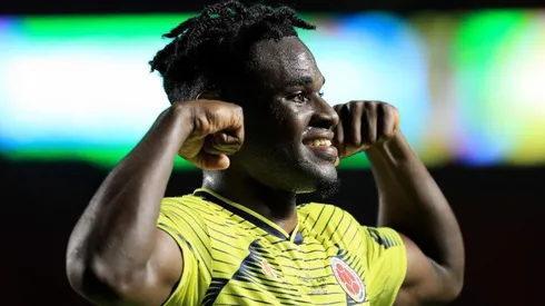 La oferta millonaria de la Premier League por Duván Zapata que nos ilusiona a todos