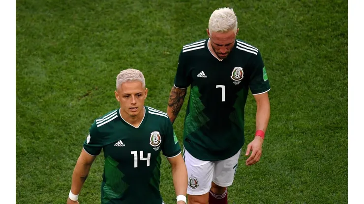 Chicharito Hernández y Layún, durante el Mundial de Rusia 2018. (Foto: Getty)