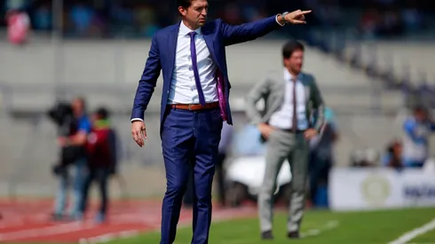 Diego Alonso no se desespera en la búsqueda para reforzar el ataque.