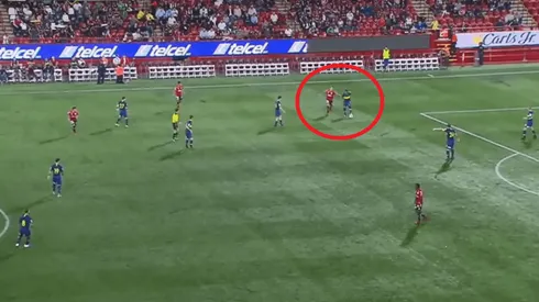 Lo dejó en ridículo: Fabra salió jugando en modo Dios e hizo rodar a Nahuelpán