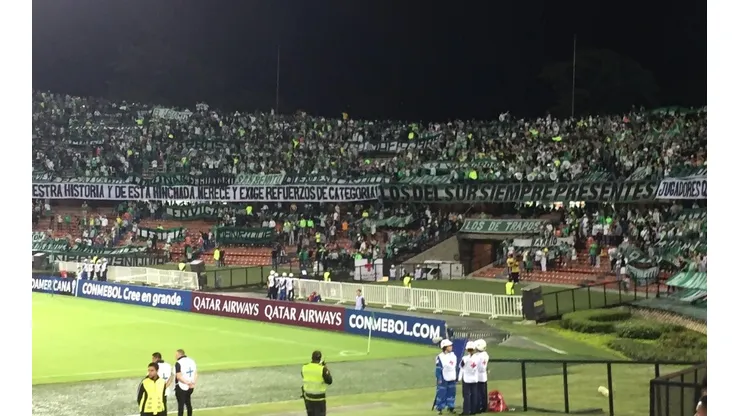 Hinchas de Atlético Nacional estallan tras salida de dos jugadores juveniles