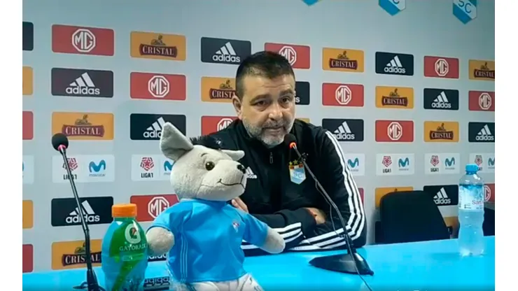 Claudio Vivas aseguró que su equipo está preparado para la triple competencia